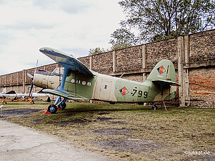 Altes Flugzeug