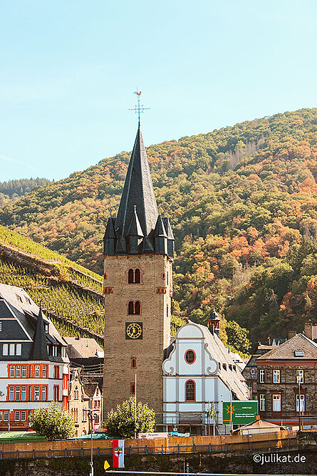 Blick zur St. Michaelskirche