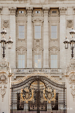 Berühmter Balkon des Buckingham Palace