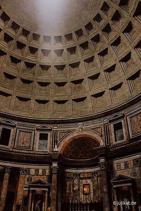 Lichteinfall im Pantheon